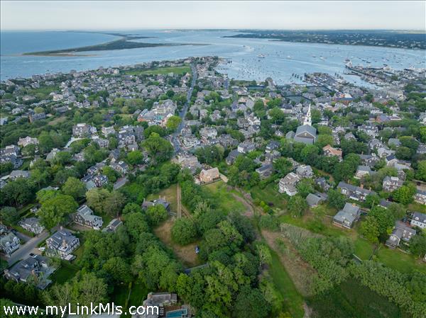 36b Lily Street Nantucket Image 21