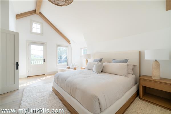 36b Lily Street Nantucket Image 11