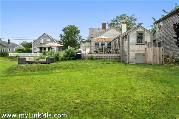 27  North Liberty Street Nantucket Image 36