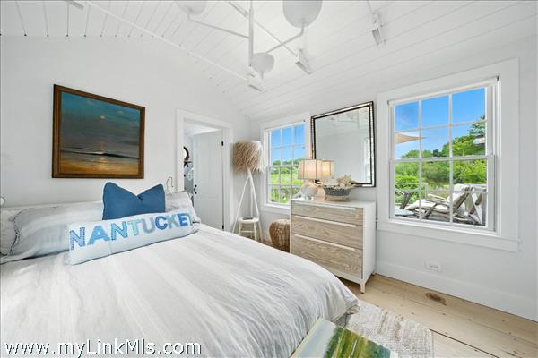 27  North Liberty Street Nantucket Image 19