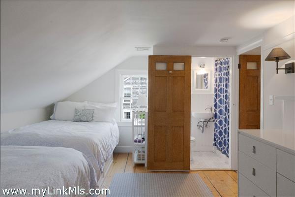34 Pine Street Nantucket Image 13