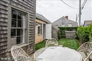 10 Center Street Nantucket Thumb 4