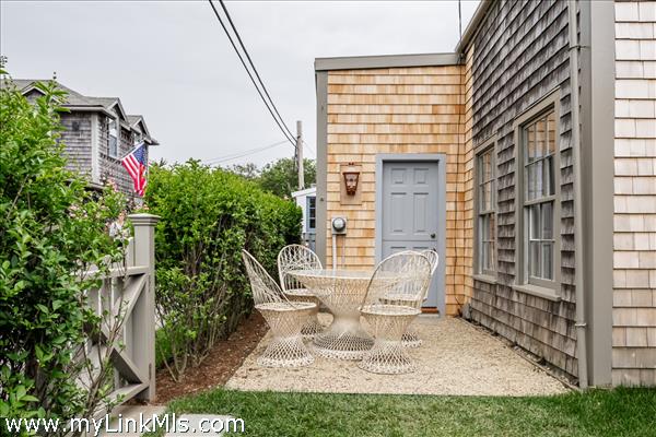 10 Center Street Nantucket Image 4