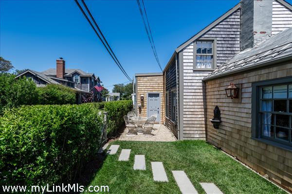 10 Center Street Nantucket Image 3