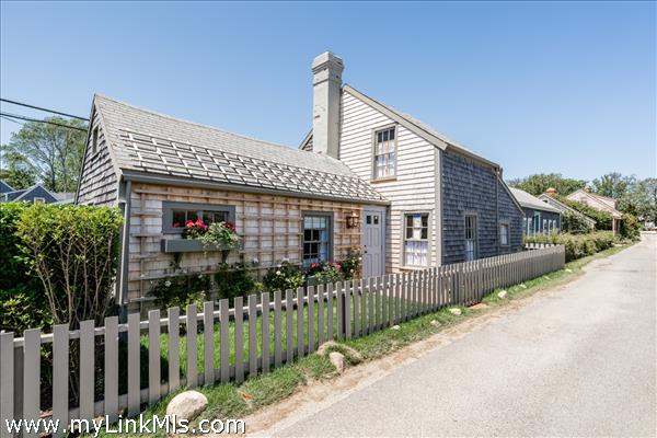 10 Center Street Nantucket Image 1