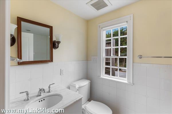6  Arkansas Avenue Nantucket Image 34